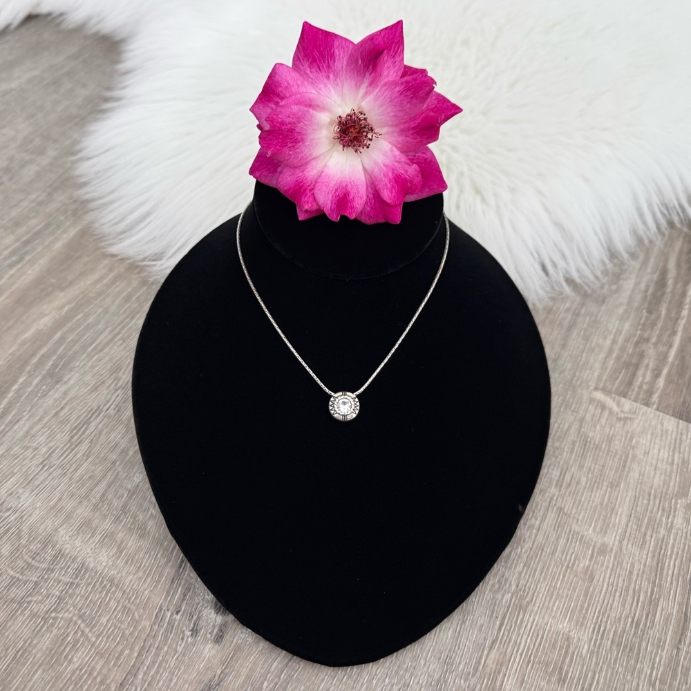 💞 BRIGHTON Fortino Petite Reversible Crystal Pendant Necklace - Picture 7 of 7